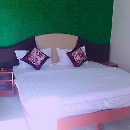 Paradise Hotel For Couples 卜山 外观 照片