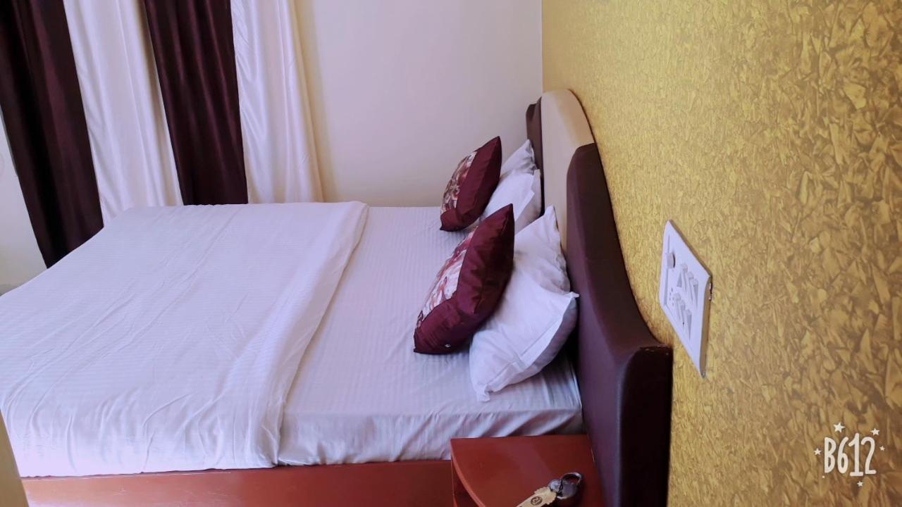 Paradise Hotel For Couples 卜山 外观 照片