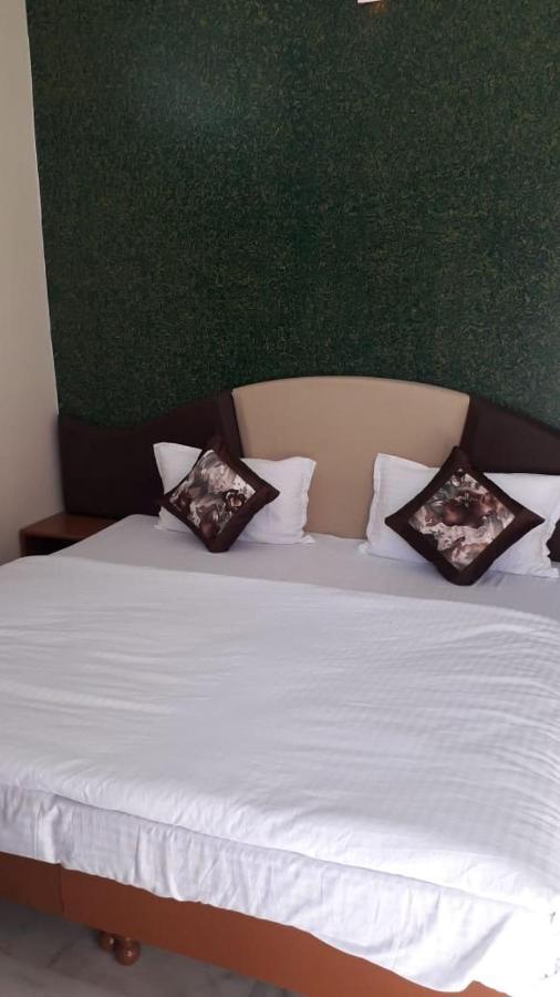 Paradise Hotel For Couples 卜山 外观 照片
