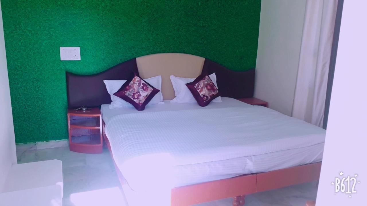 Paradise Hotel For Couples 卜山 外观 照片