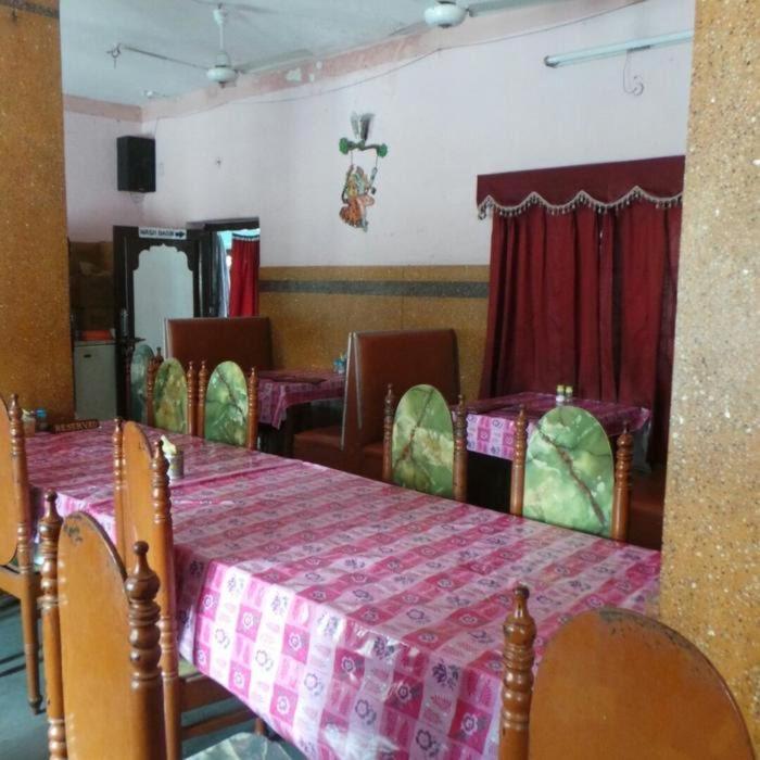 Paradise Hotel For Couples 卜山 外观 照片